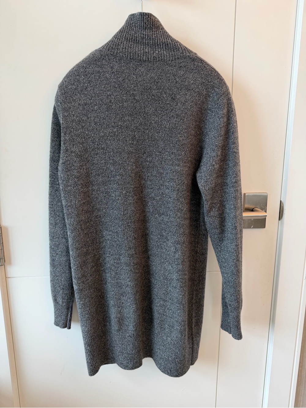 Mount Cashmere 100% cashmere  Button Front Wool Long Cardigan - Picture 2 of 3